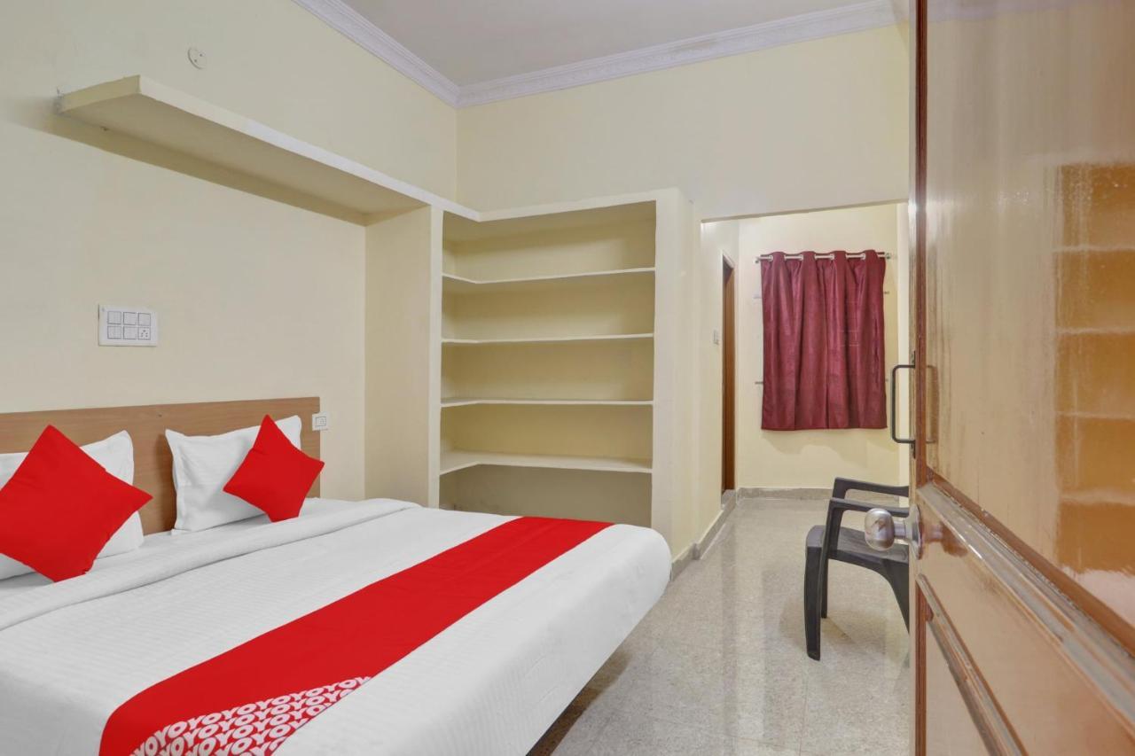 Super Hotel O Rbs Square Langer Houz Haidar Sahibguda Exterior foto