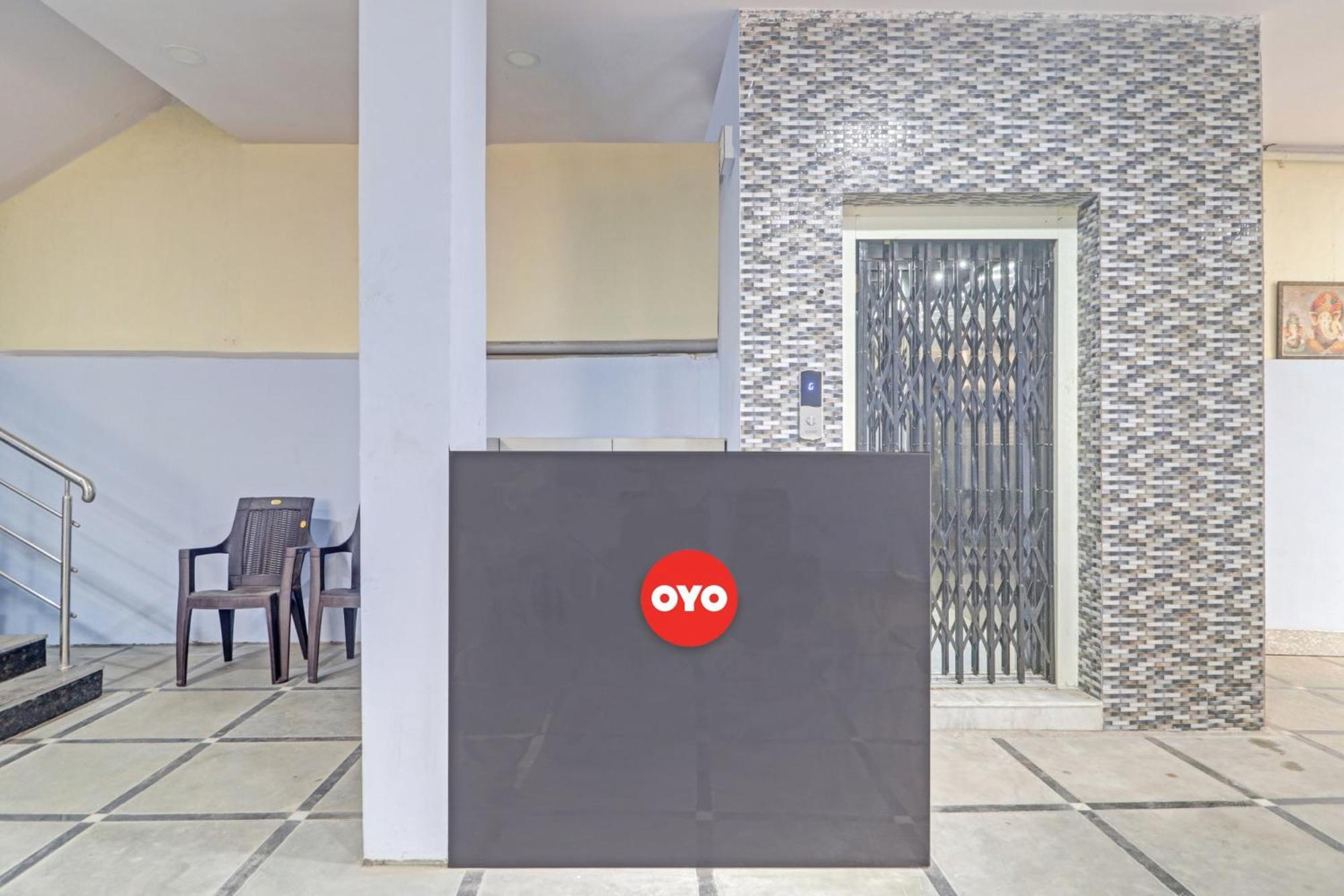 Super Hotel O Rbs Square Langer Houz Haidar Sahibguda Exterior foto